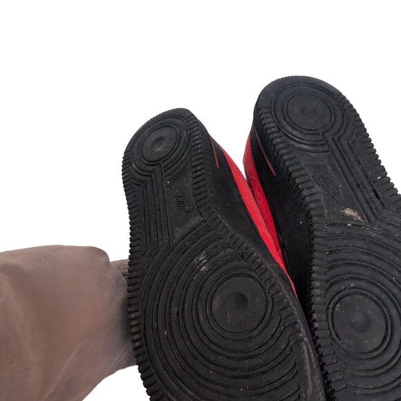 Rare 2014 Nike Air Force 1 Low Red Paisley Size 11 - Picture 10 of 13